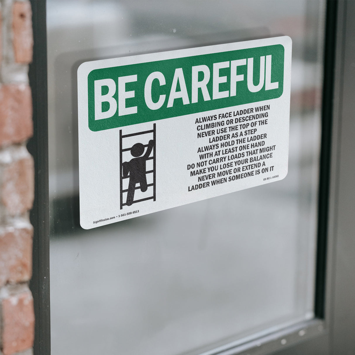 Always Face Ladder Safety Bilingual