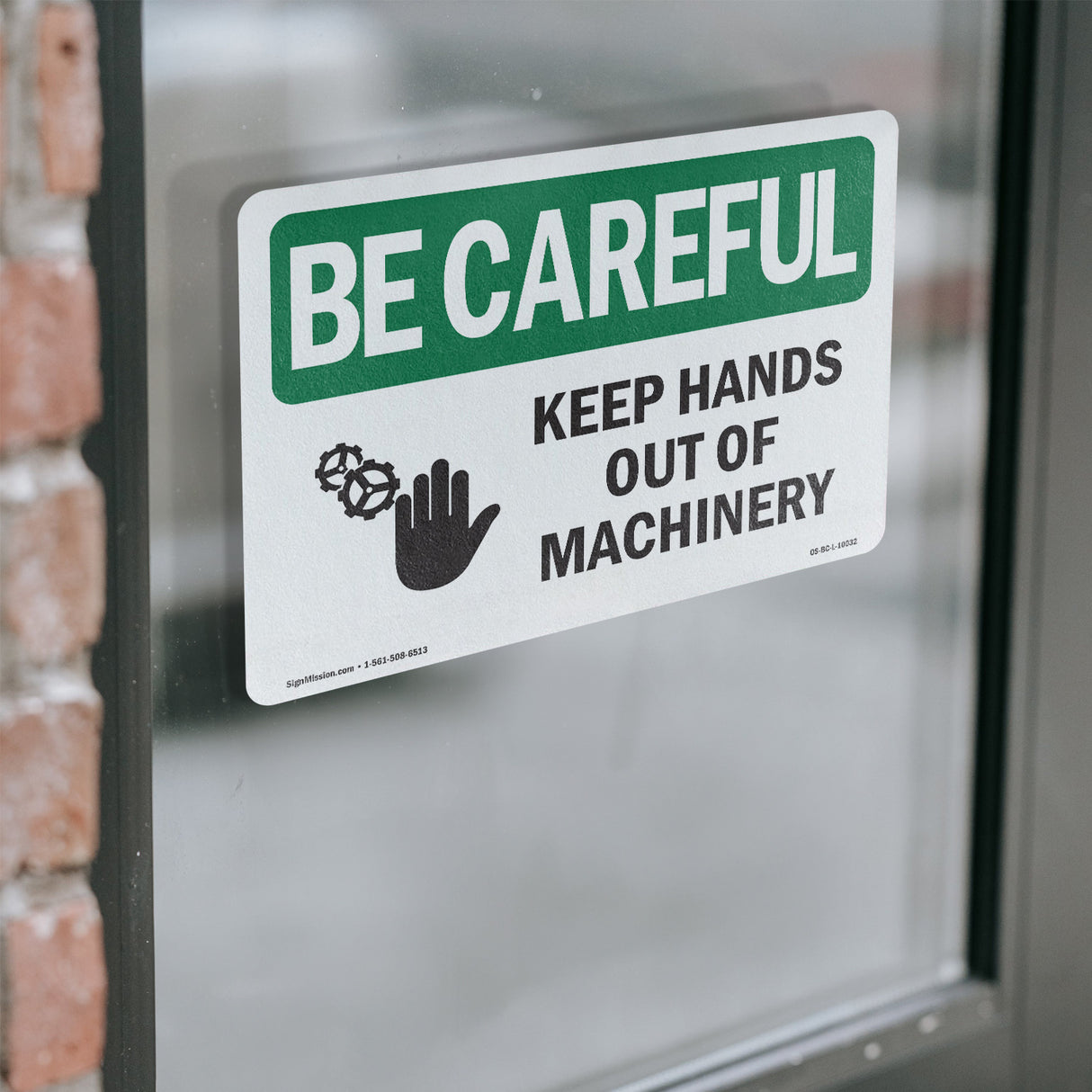 Keep Hands Out Of Machinery