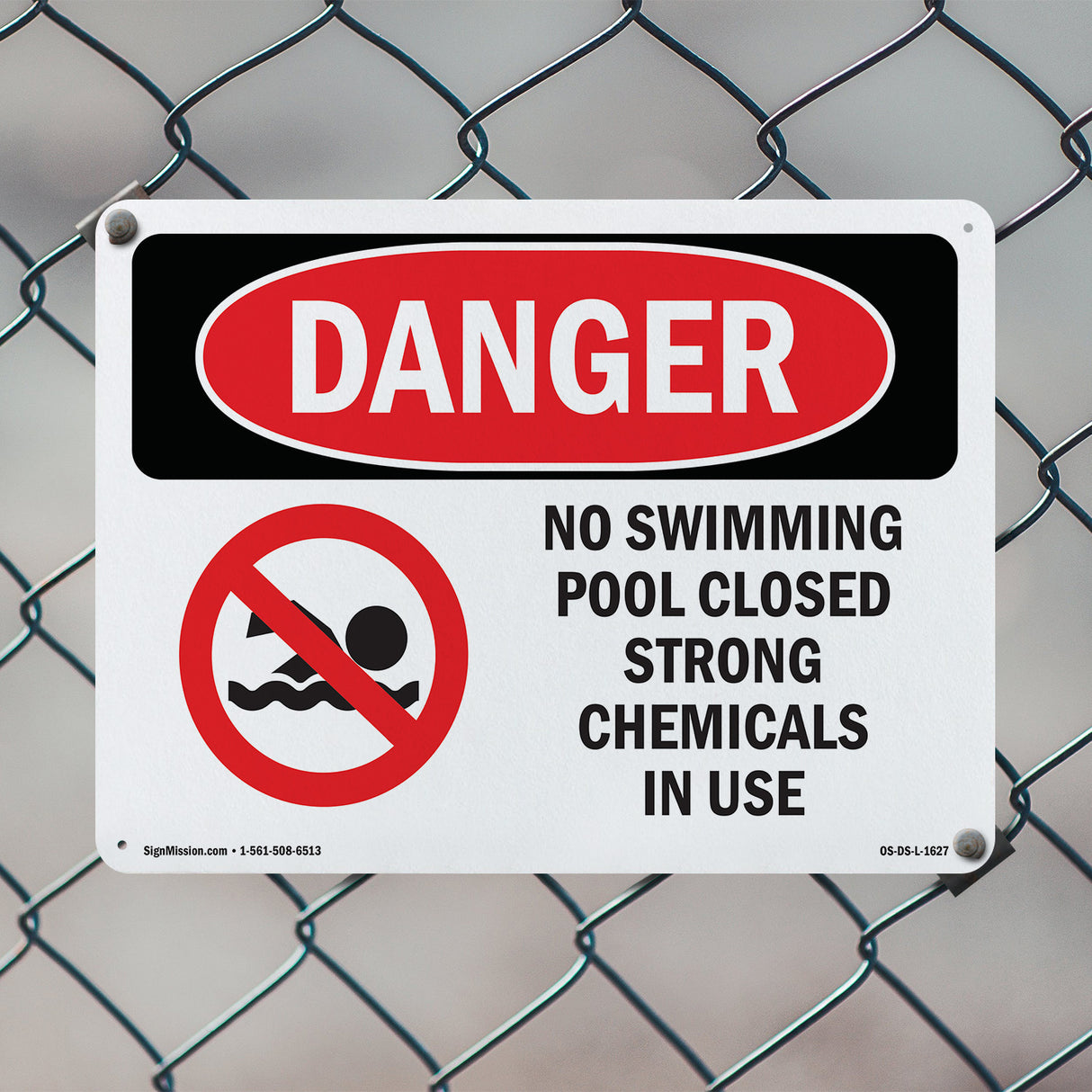 No Swimming Pool Closed Chemicals In Use