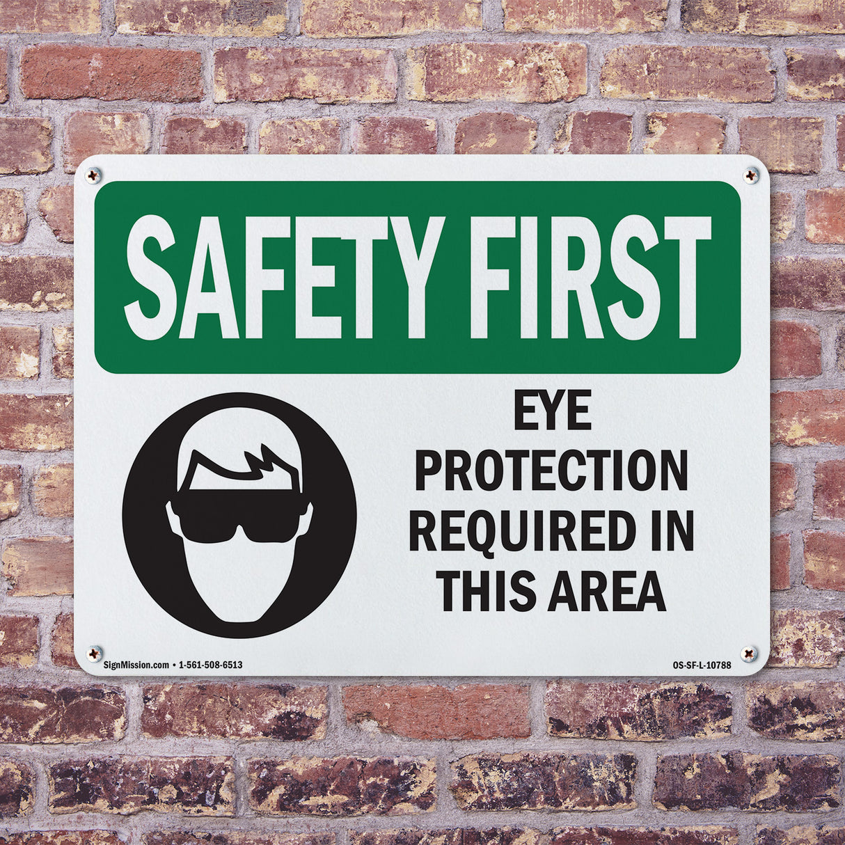 Eye Protection Required In Spanish