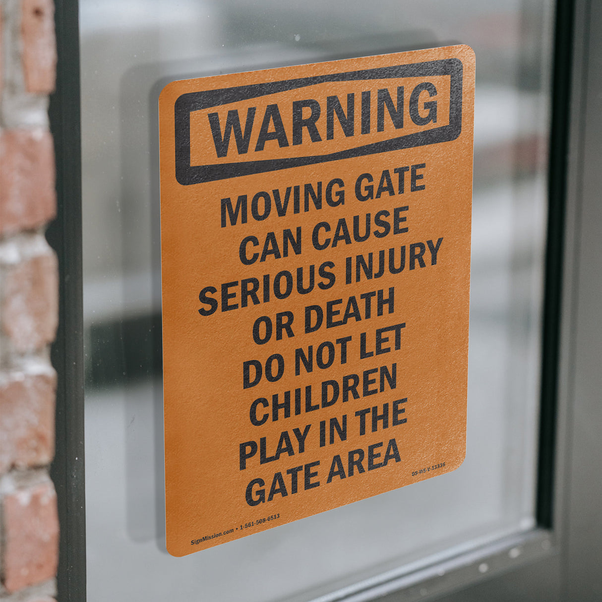 Moving Gate Can Cause Serious Injury Or