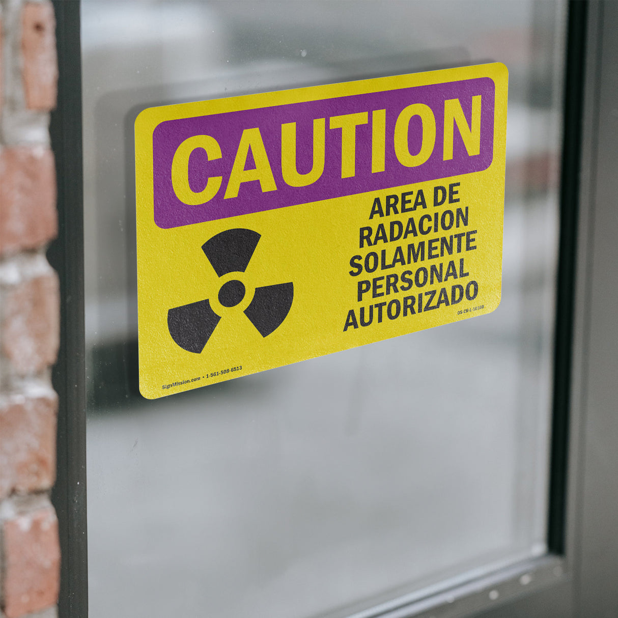 Authorized Personnel Only Spanish