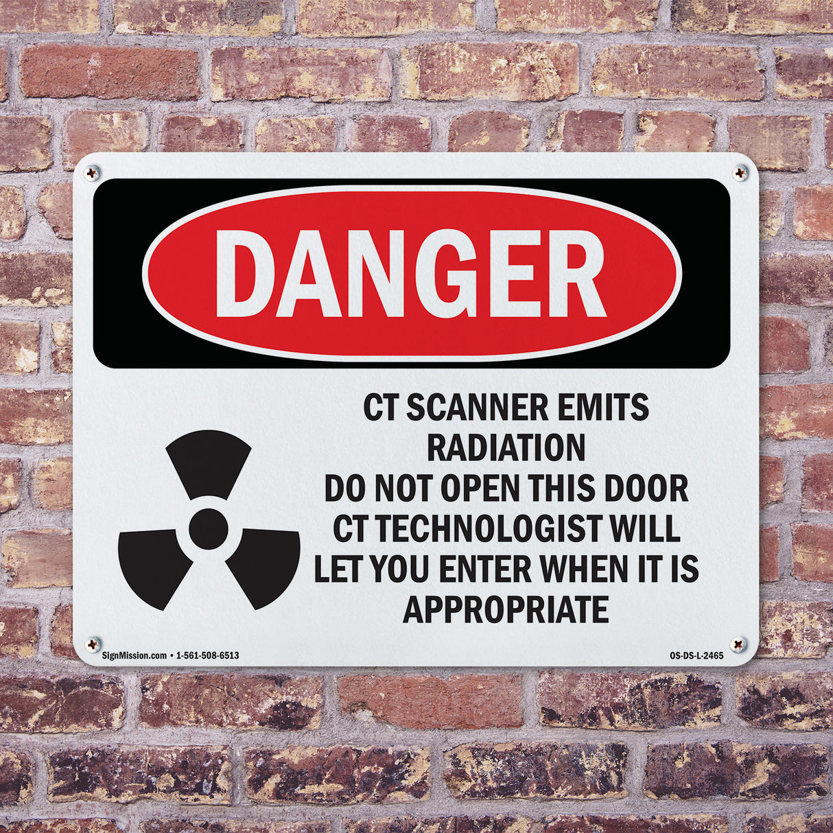 CT Scanner Emits Radiation Do