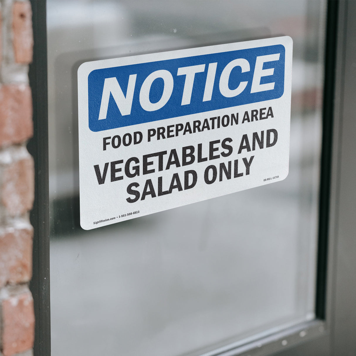 NOTICE Food Preparation Area Vegetable Salad Only