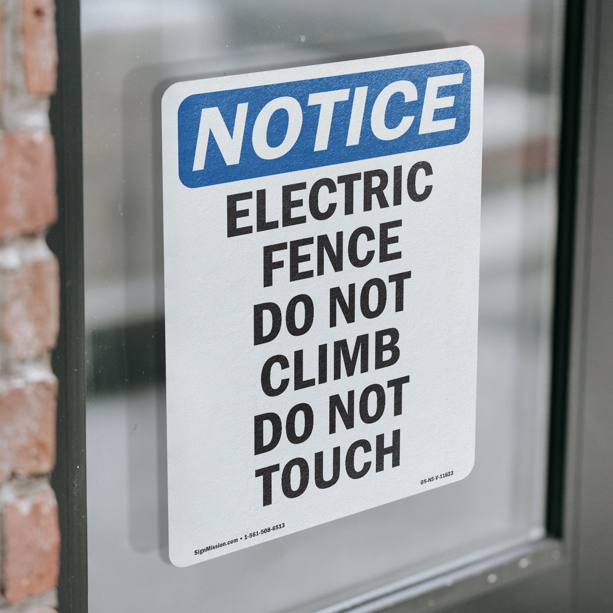 Electric Fence Do Not Climb Do Not Touch Sign