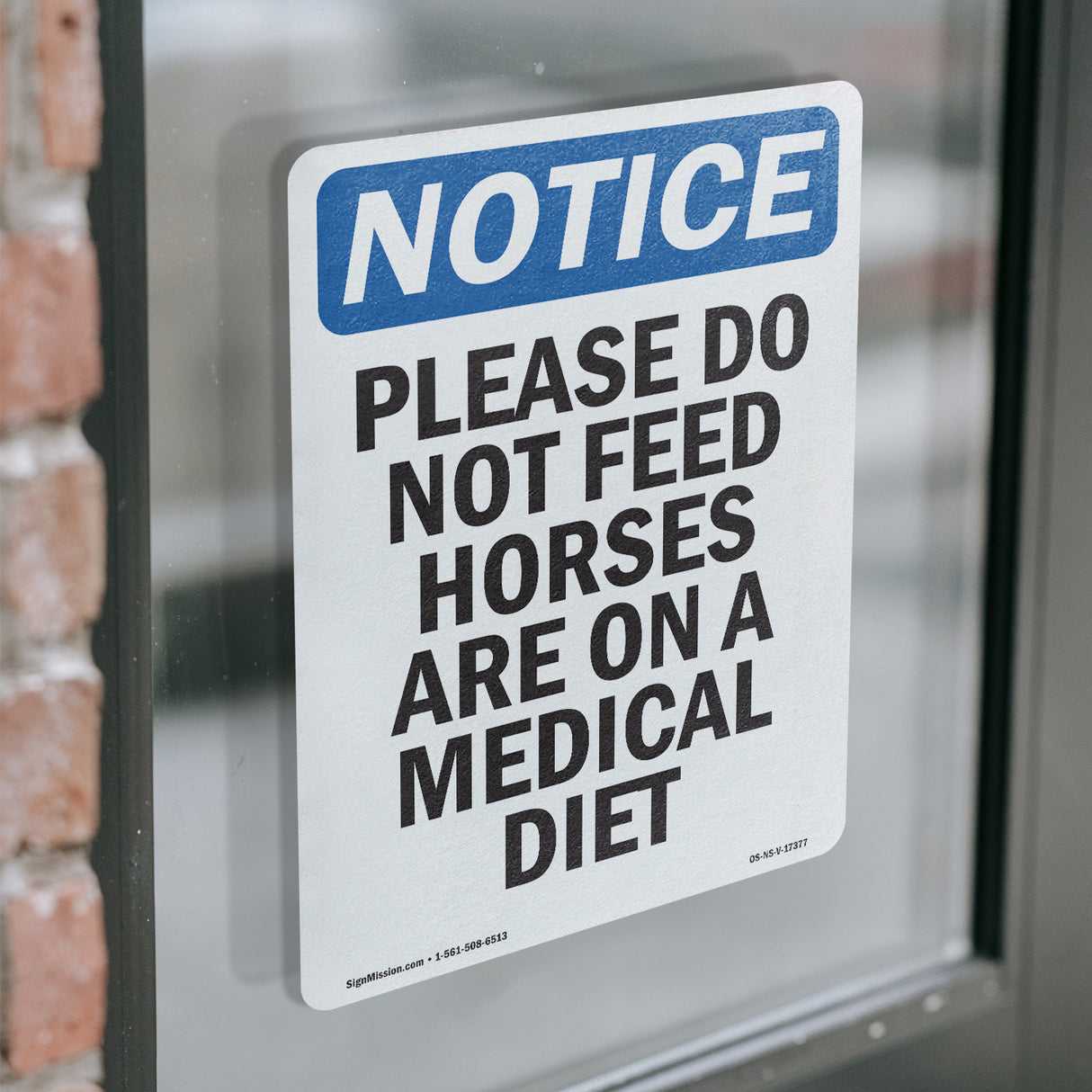 Please Do Not Feed Horses Are On A Medical Diet
