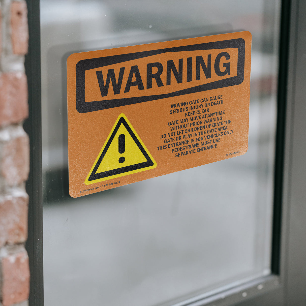Moving Gate Can Cause Serious Injury