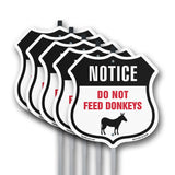 Notice Do Not Feed Donkeys