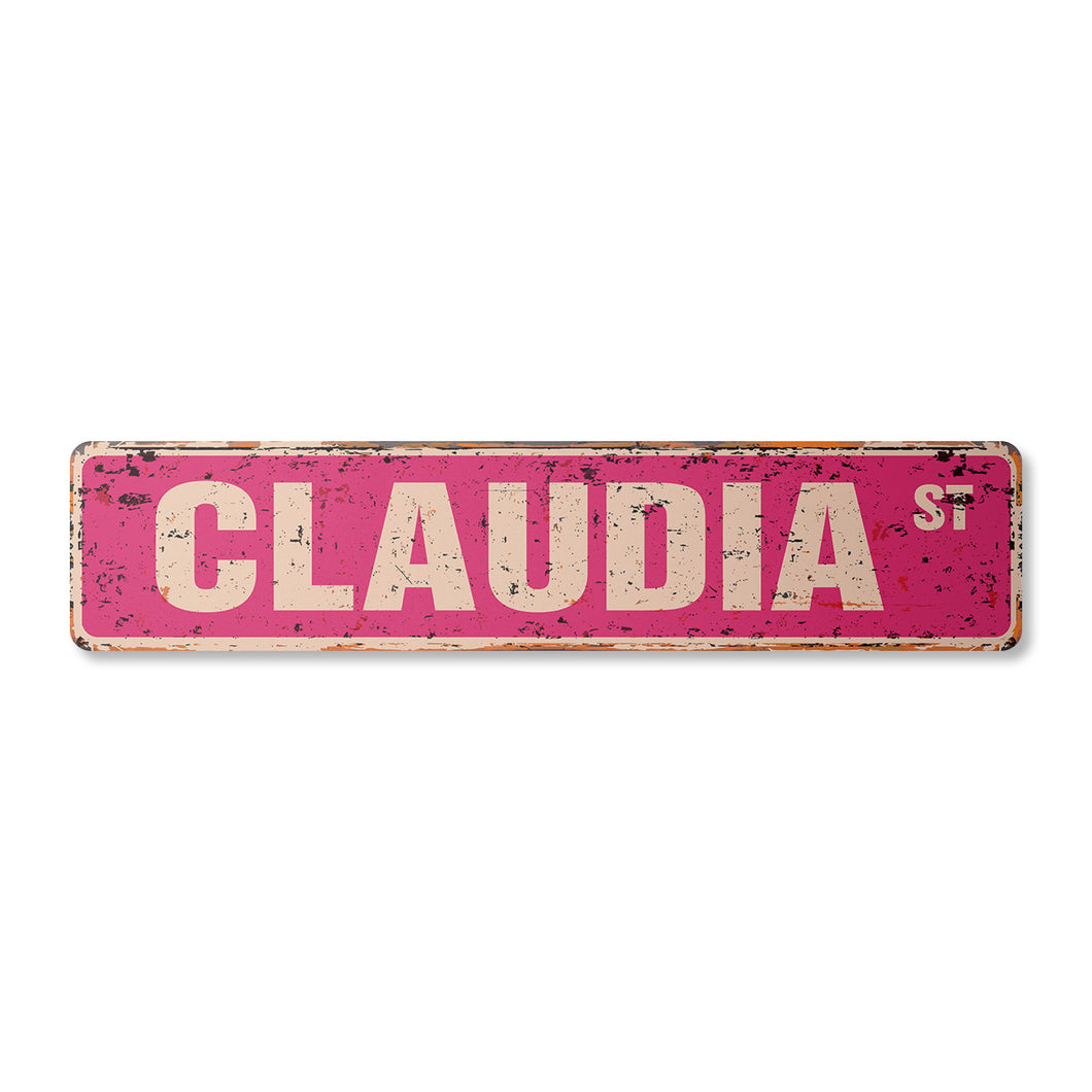 CLAUDIA