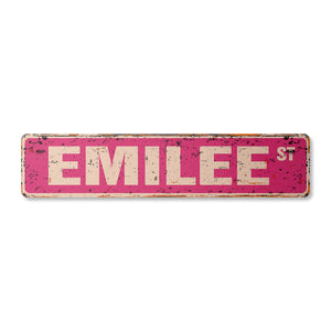 EMILEE