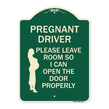 Pregnant Driver - Please Leave Room So I Can Open the Door Properly (With Graphic)