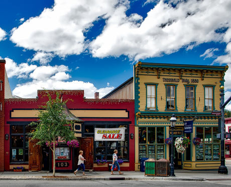 Clearance Banner on Store Window