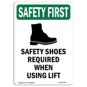 Safety Shoes Required When Using Lift With Symbol