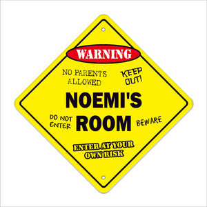 Noemi's Room Sign